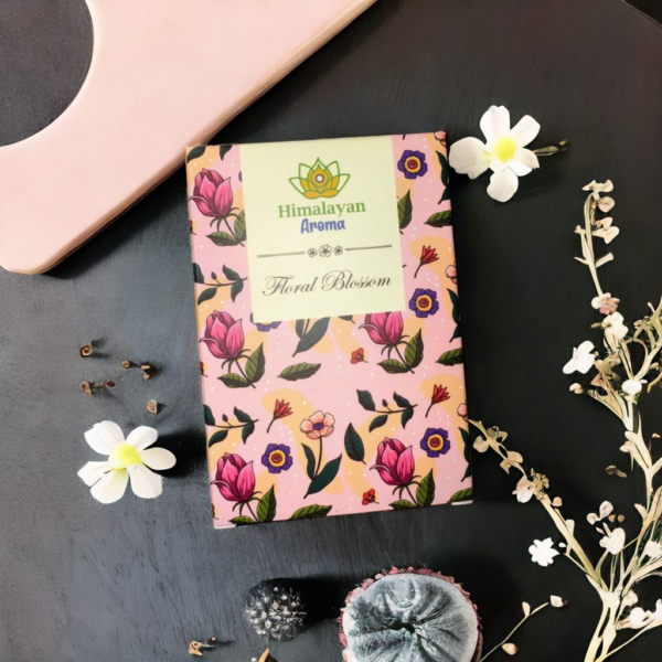 Floral Blossom Solid Perfume | Himalayan Oura